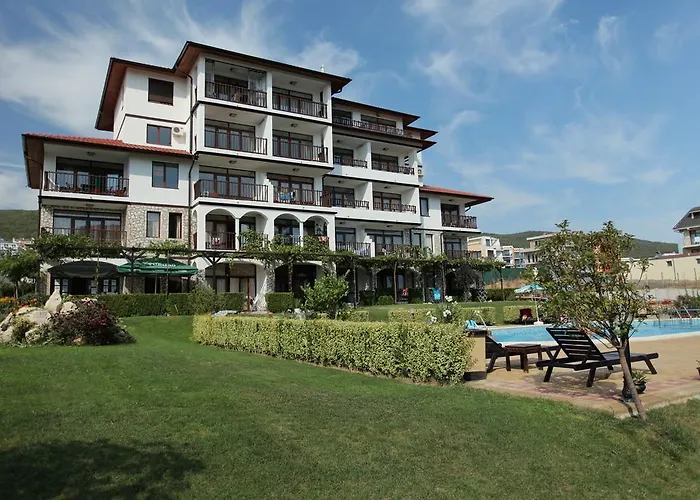 Ξενοδοχείο με διαμερίσματα Bademite Apart Complex