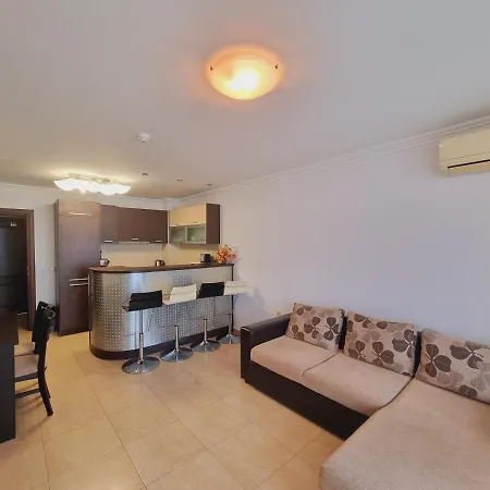 Bademite Apart Complex 4*